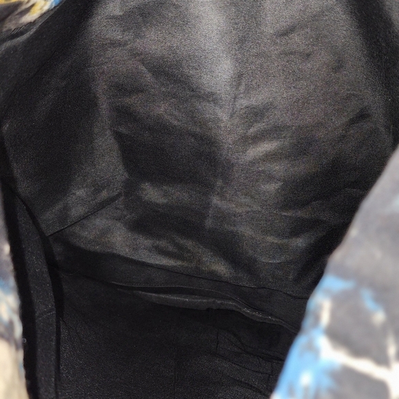 Illustrated Mushroom Tie Dye Backpack bought from Earthbound Trading Company NWT - Picture 6 of 9